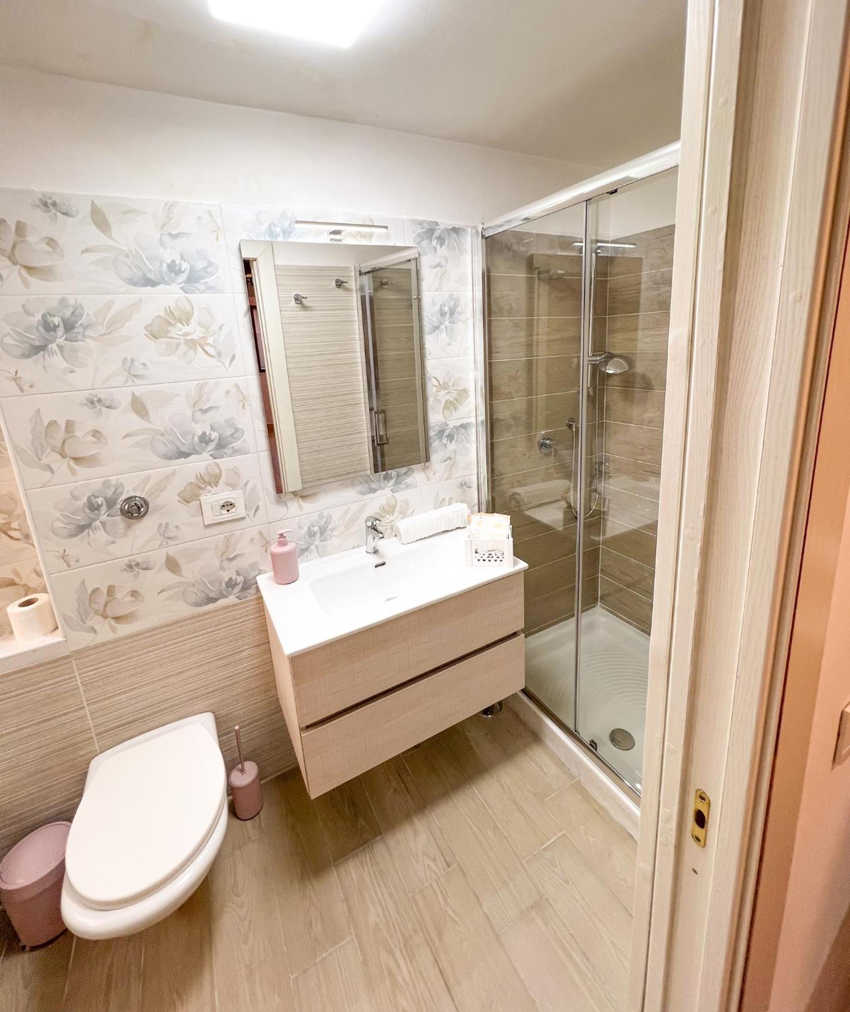 Romantic Suite Napels Buitenkant foto